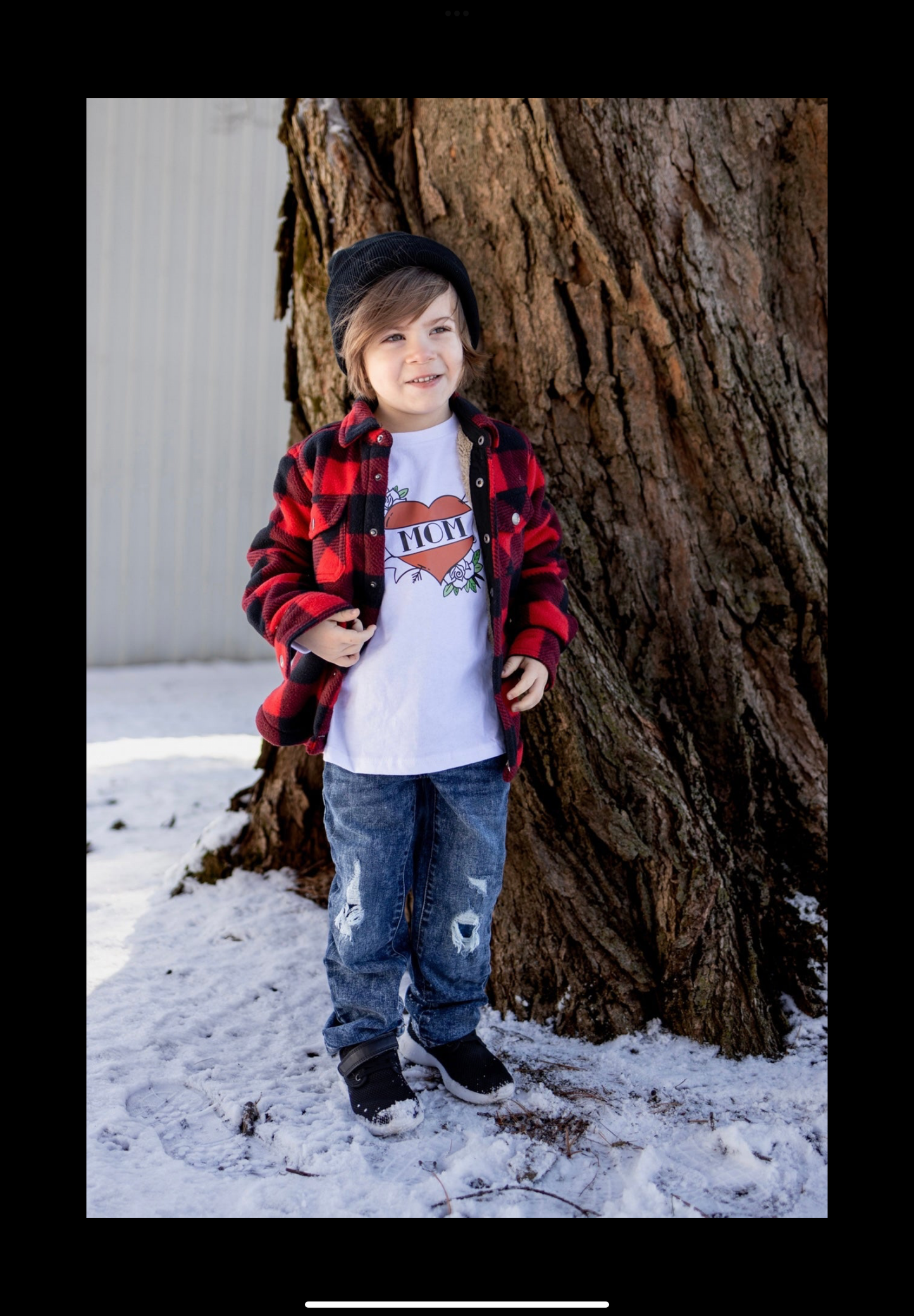 Love Mom White Short Sleeve Tee: Toddler